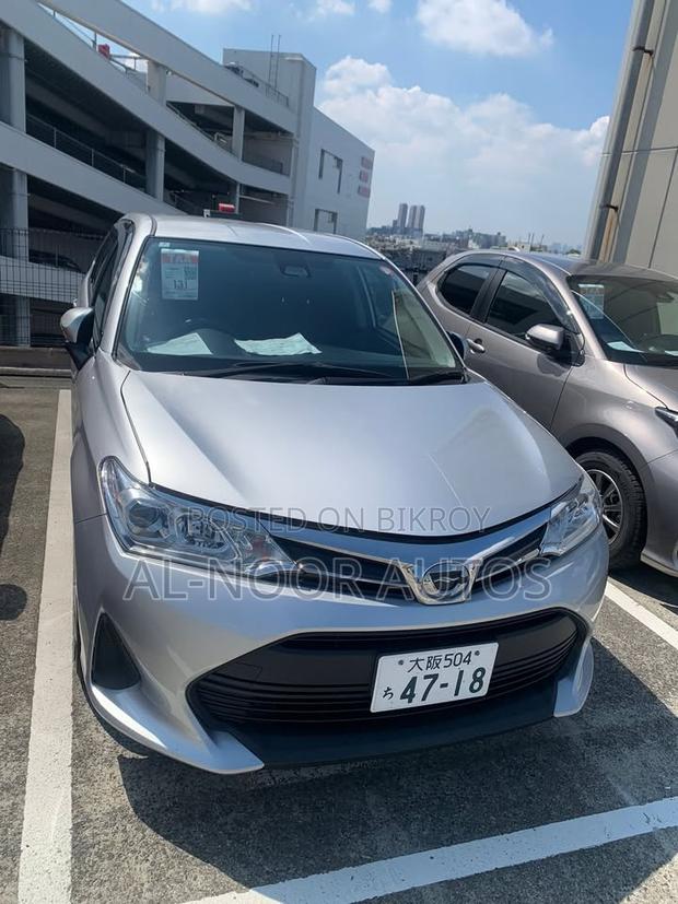 Toyota Corolla Fielder 2021 Silver