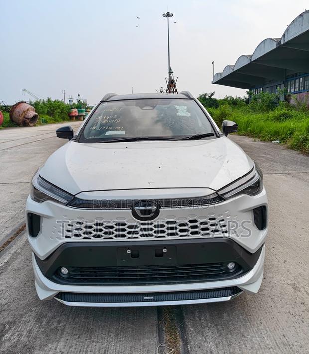 Toyota Corolla Cross 2026 White