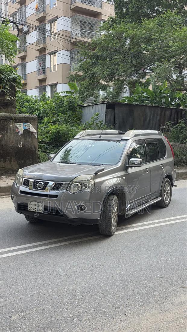 Nissan X-Trail 2.0 Petrol AWD 2013 Gray