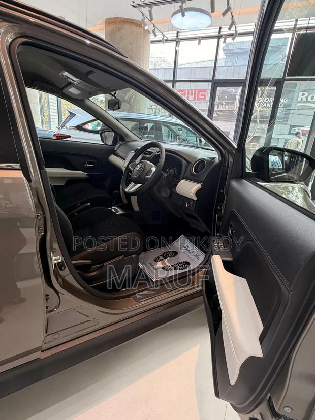 Toyota Rush 1.5 RWD 2021 Silver
