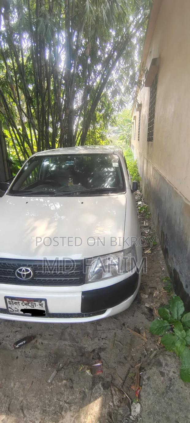 Toyota Probox 2004 White