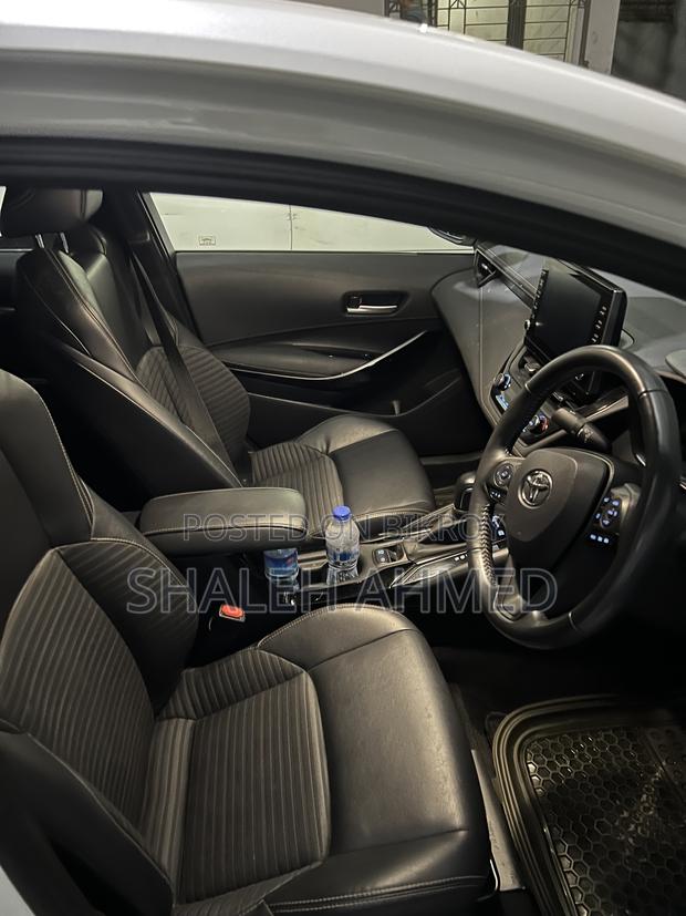 Toyota Corolla 2020 Pearl