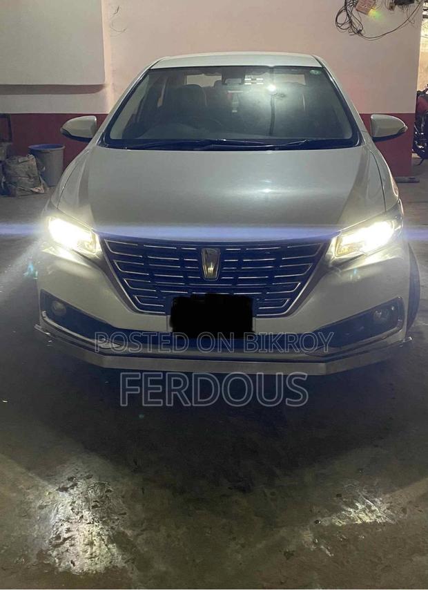 Toyota Premio 1.5 FWD 2017 Pearl