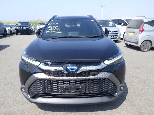 Toyota Corolla Cross 1.8 Hybrid AWD 2022 Black