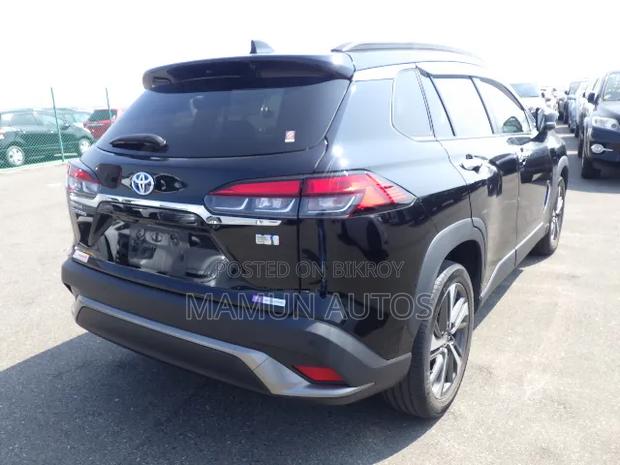 Toyota Corolla Cross 1.8 Hybrid AWD 2022 Black