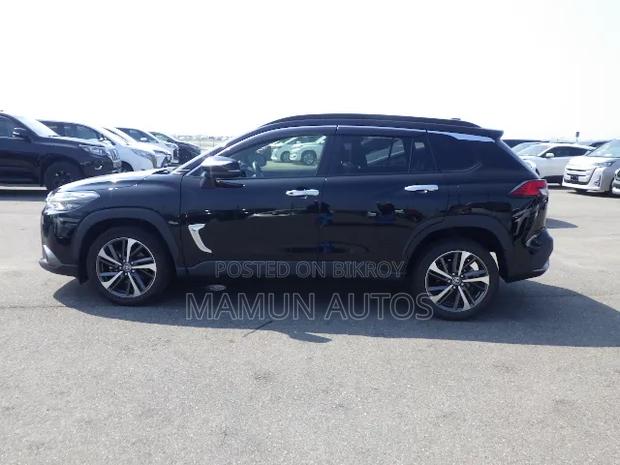 Toyota Corolla Cross 1.8 Hybrid AWD 2022 Black