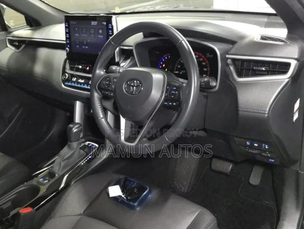 Toyota Corolla Cross 1.8 Hybrid AWD 2022 Black