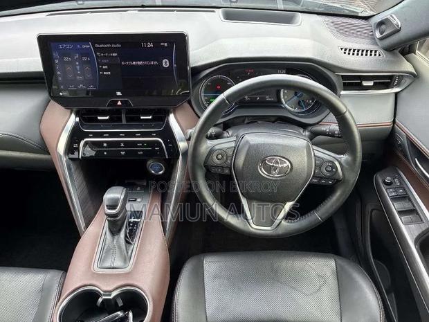 Toyota Harrier 2.5 Hybrid 2021 Black