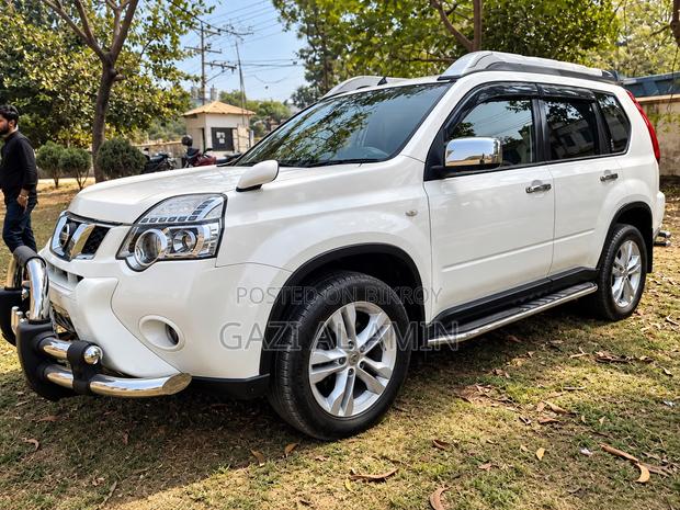 Nissan X-Trail 2012 Pearl