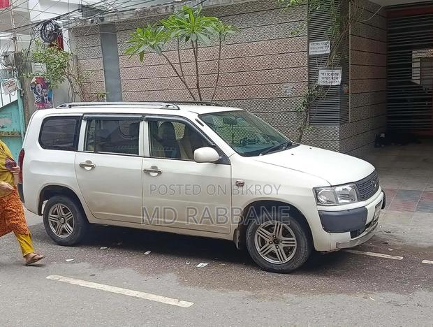Toyota Probox 2004 White