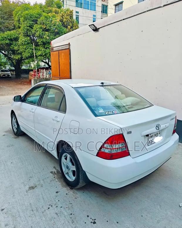 Toyota Corolla Sedan 2003 White
