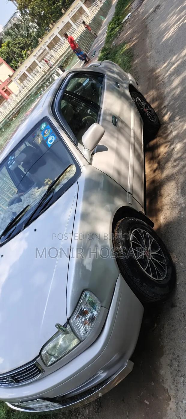 Toyota Corolla 1997 Silver