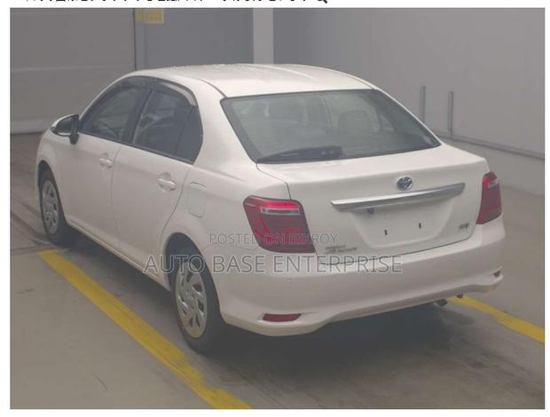 Toyota Axio 2021 White