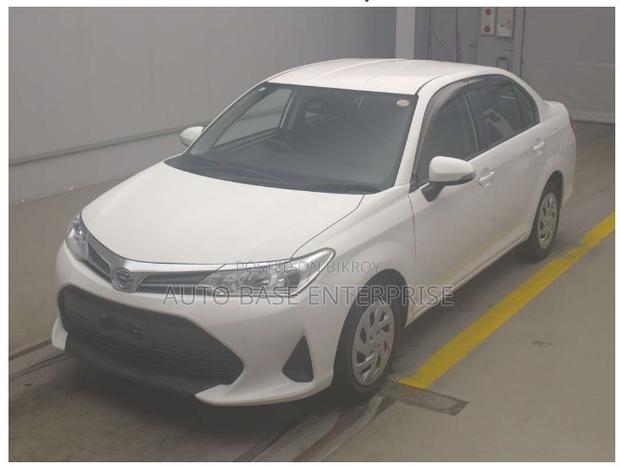 Toyota Axio 2021 White