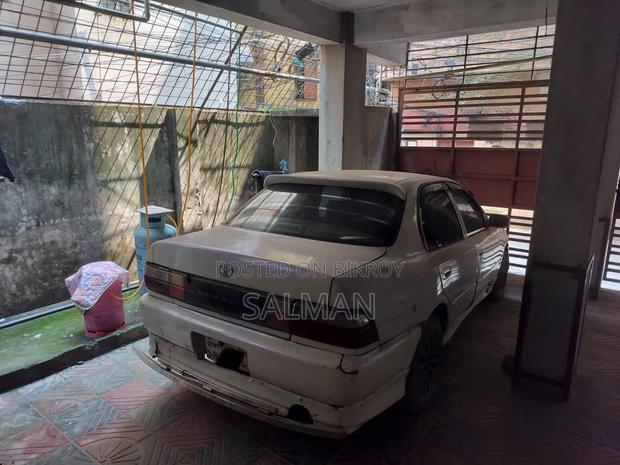 Toyota Corolla Sedan 1994 Pearl