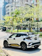 Toyota C-HR 2018 Pearl for sale
