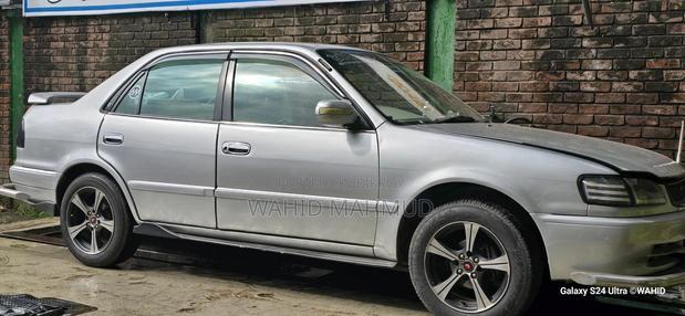 Toyota Corolla Sedan 1995 Silver