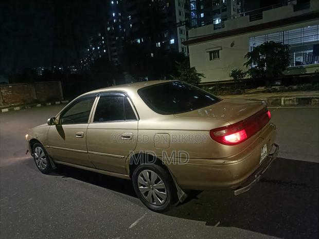 Toyota Carina 1994 Gold
