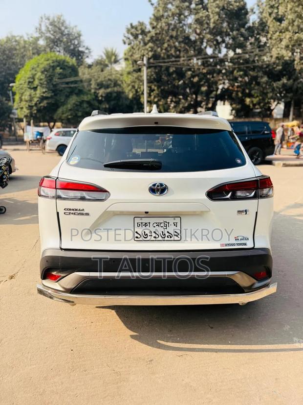 New Toyota Corolla Cross 2023 Pearl