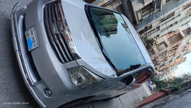 Toyota Noah 2010 White