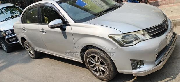 Toyota Axio 2013 Silver