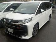 Toyota Noah 2023 Pearl for sale