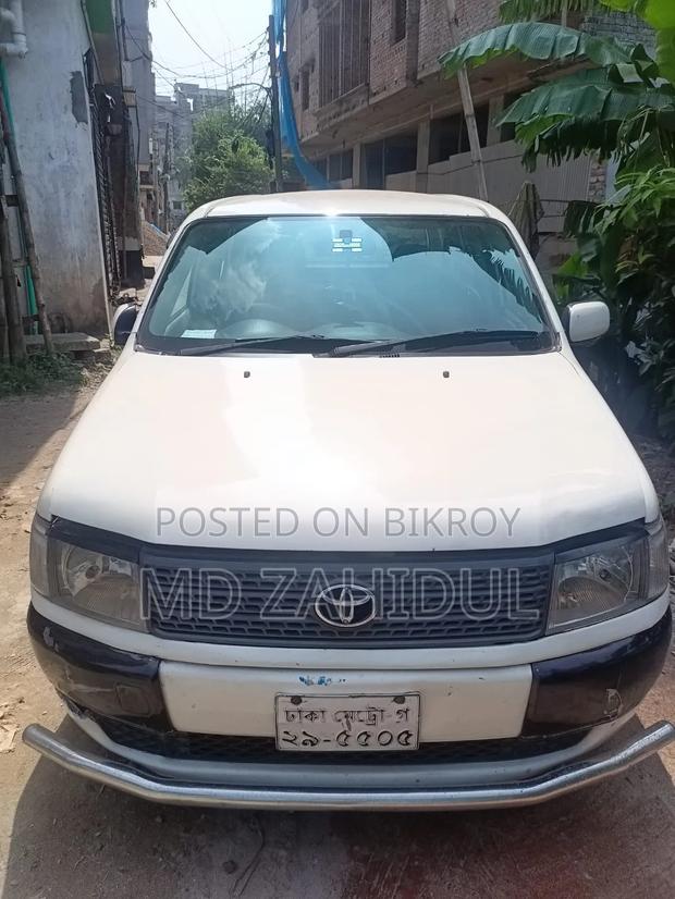 Toyota Probox 2005 White
