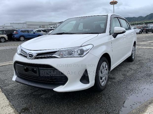Toyota Axio 2021 White