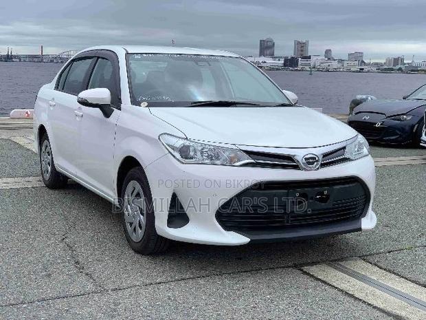 Toyota Axio 2021 White