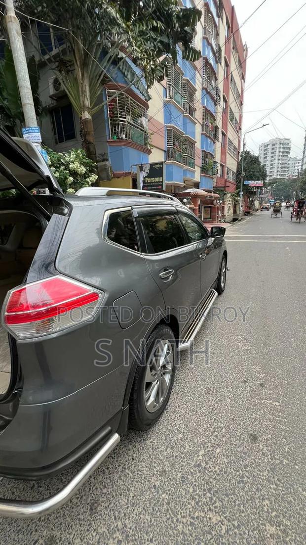 Nissan X-Trail 2017 Gray