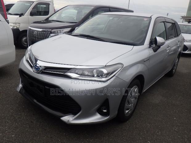 Toyota Corolla Fielder 2021 Silver