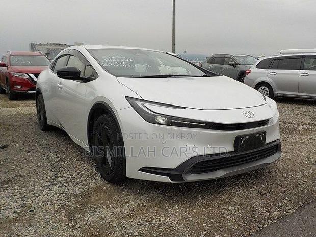 Toyota Prius 2023 Pearl