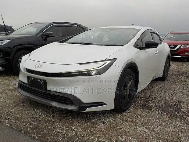 Toyota Prius 2023 Pearl
