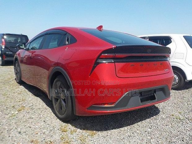Toyota Prius 2023 Red