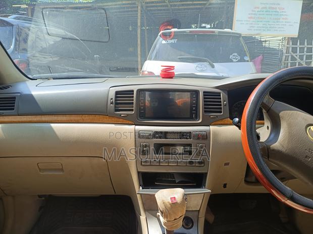 Toyota Corolla 2006 Gold