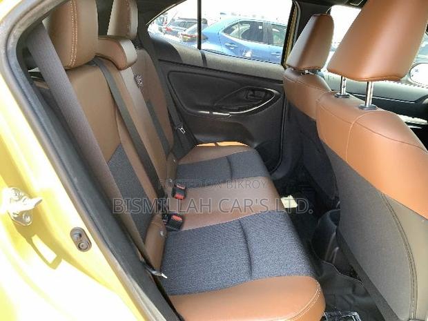 Toyota Yaris Cross 2022 Gold