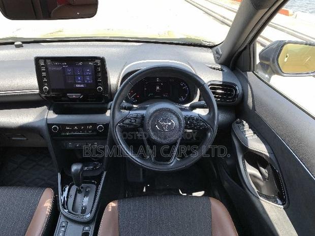 Toyota Yaris Cross 2022 Gold
