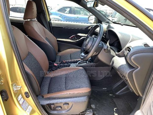 Toyota Yaris Cross 2022 Gold