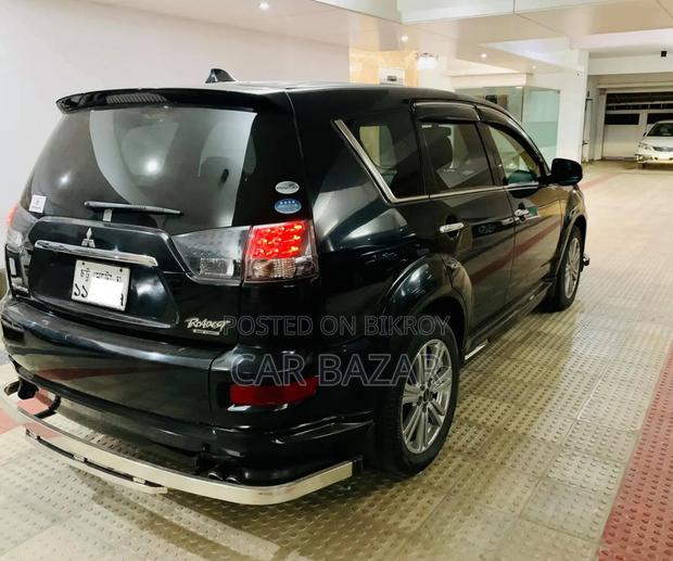 Mitsubishi Outlander XLS 2011 Black