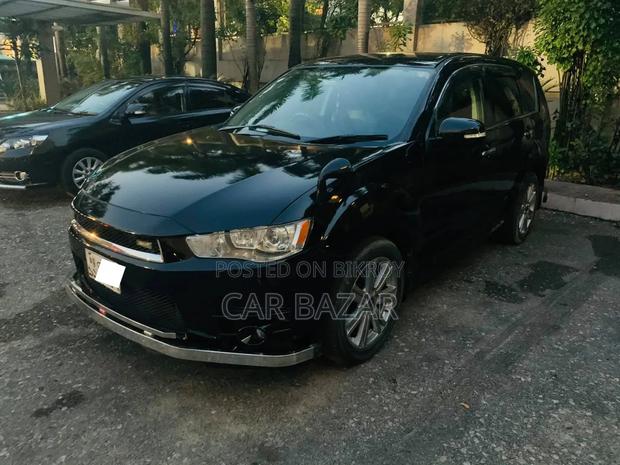Mitsubishi Outlander XLS 2011 Black