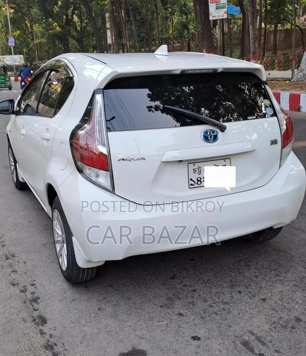 Toyota Aqua 2015 White