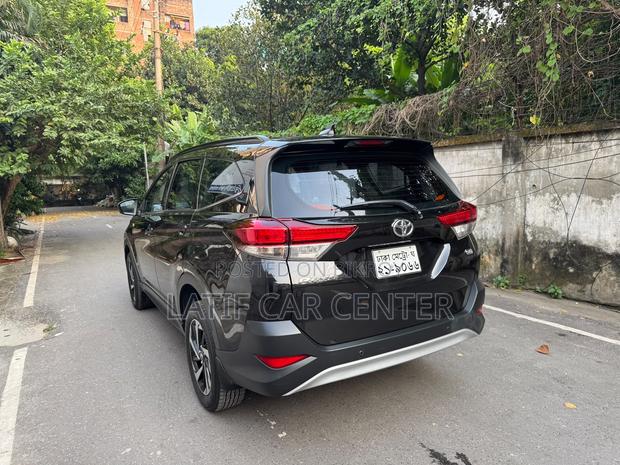 Toyota Rush 2022 Black