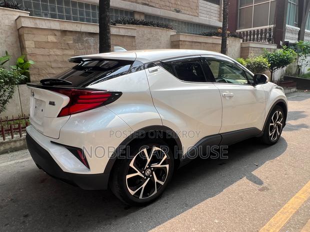 Toyota C-HR 2022 Pearl