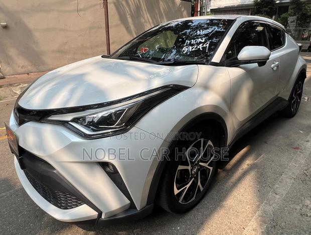 Toyota C-HR 2022 Pearl