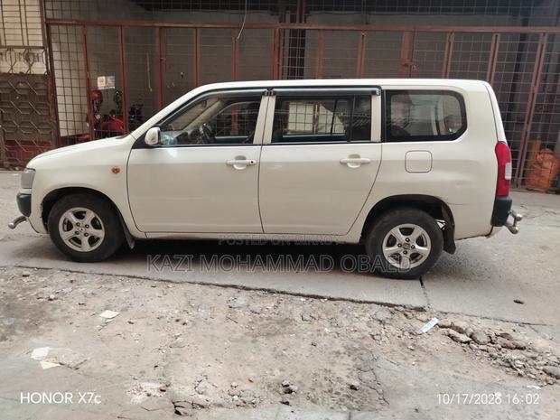 Toyota Probox 2005 White