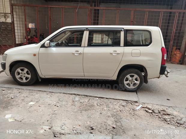 Toyota Probox 2005 White