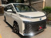 Toyota Voxy 2022 Pearl for sale
