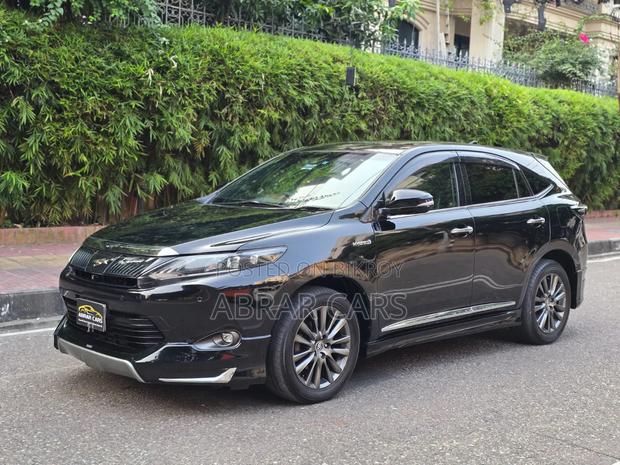 Toyota Harrier 2.5 Hybrid 4WD 2015 Black