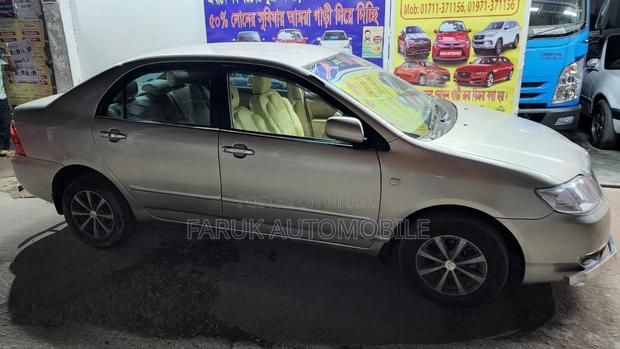 Toyota Corolla Sedan Automatic 2005 Beige