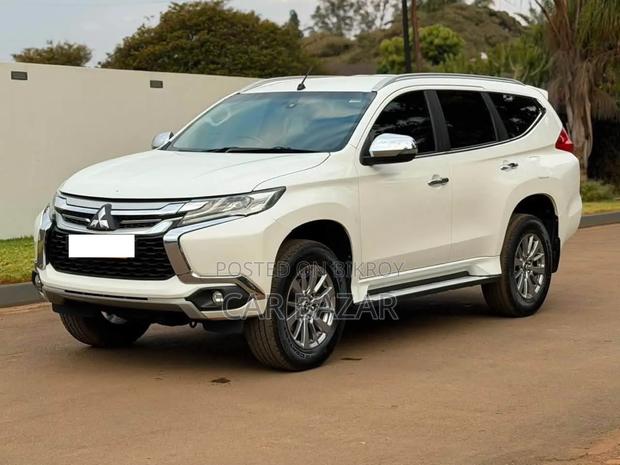 Mitsubishi Pajero Sport GLX 2016 White